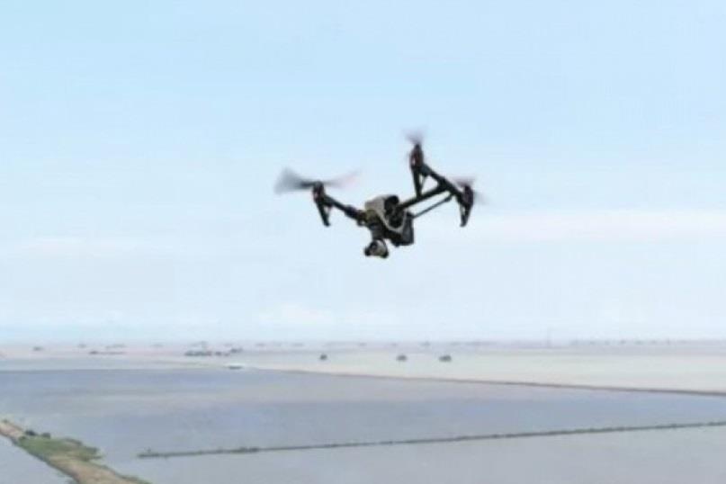 Trung Quoc xay dung mang luoi drone giam sat Bien Dong hinh anh