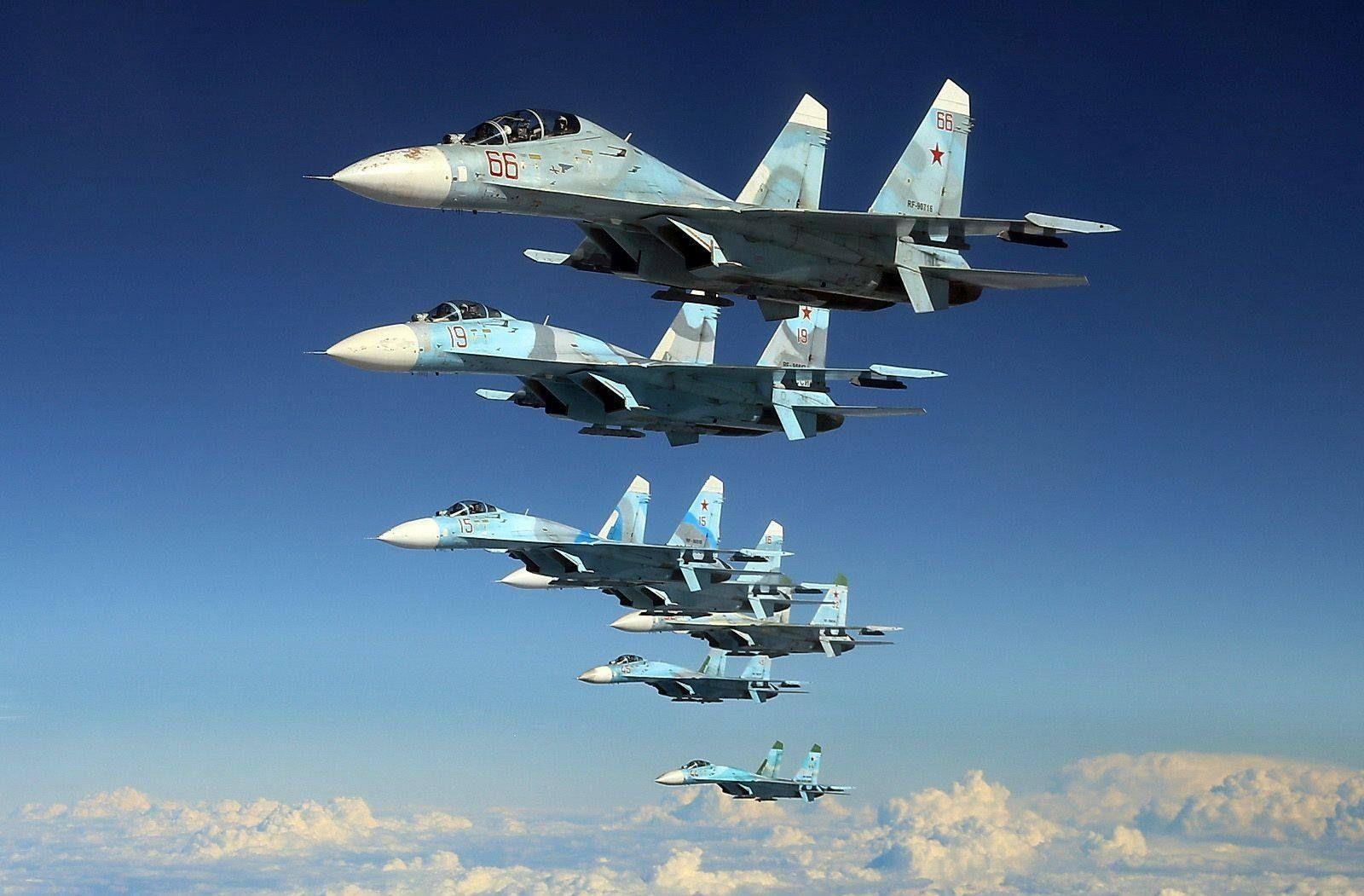 Nga trien khai 40 may bay tap tran voi An Do vao thang 12 hinh anh