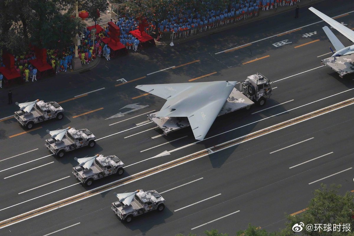Trung Quoc khoe vu khi tai duyet binh anh 10