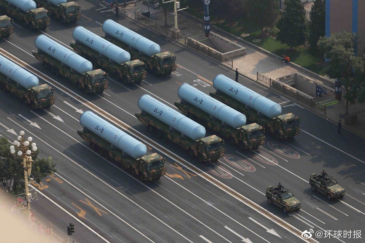 Trung Quoc khoe vu khi tai duyet binh anh 3