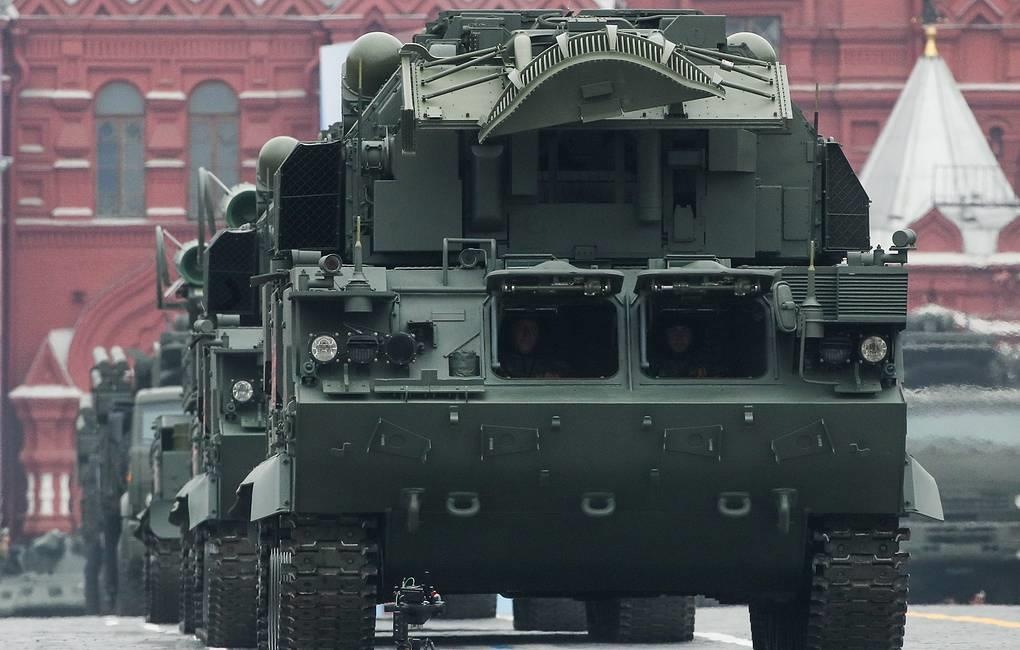 Ham doi Baltic tiep nhan ten lua Tor-M2 moi nhat hinh anh