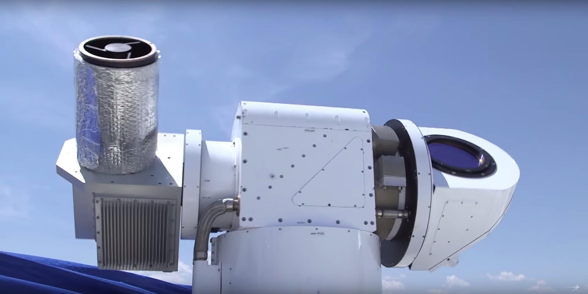 Vu khi laser ATHENA ban ha may bay khong nguoi lai hinh anh