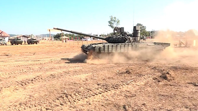 Nga va Lao lan dau tap tran chung hinh anh