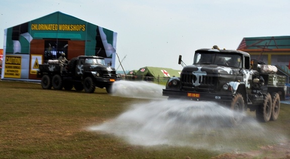 Hop tac quoc phong Viet Nam-Campuchia anh 10