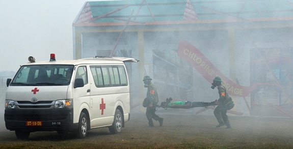 Hop tac quoc phong Viet Nam-Campuchia anh 7