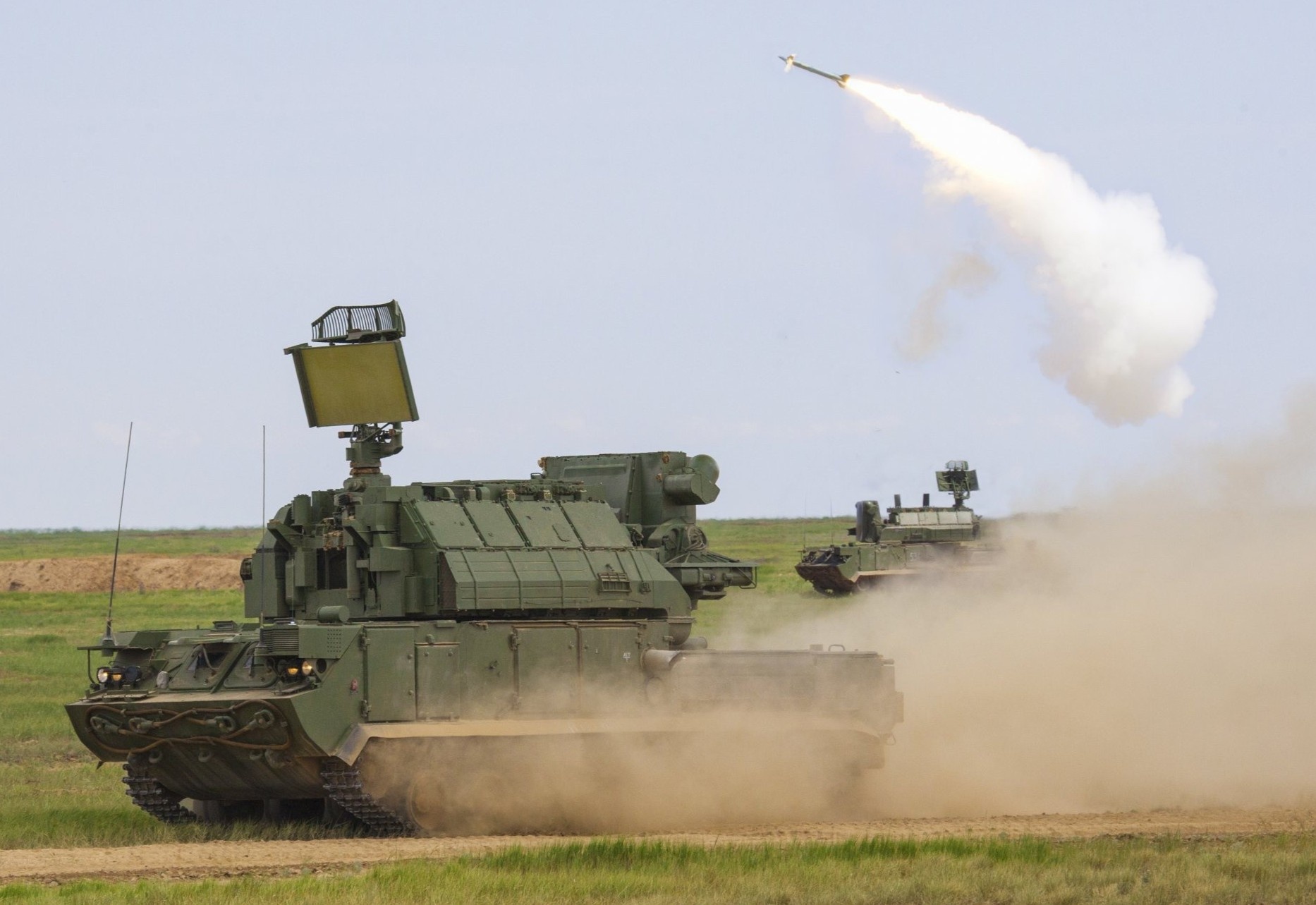 Ten lua nghi ban ha may bay Ukraine - 'nhanh va chet choc' hinh anh