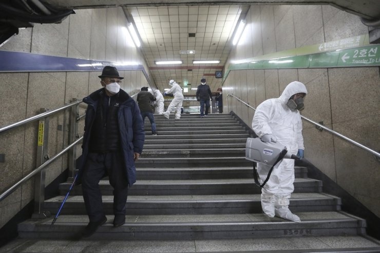 Dich viem phoi Vu Han anh 1