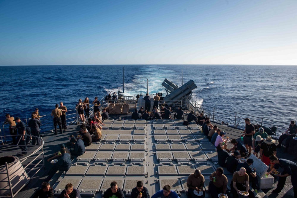 Tau san bay My tham Viet Nam anh 7