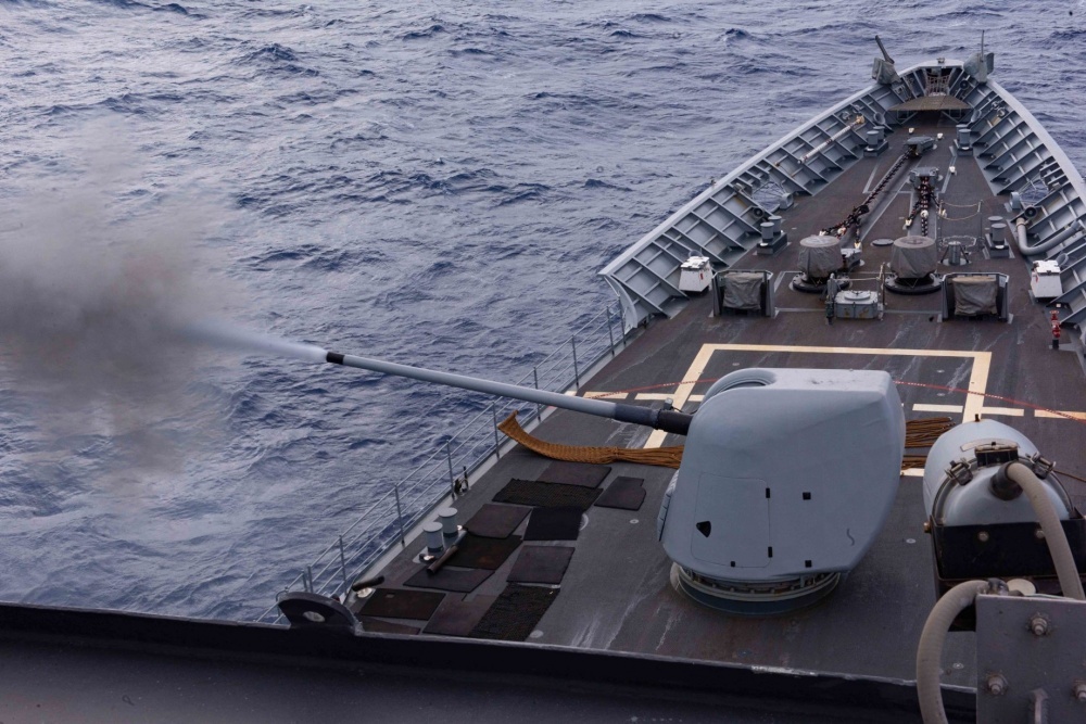 Tau san bay My tham Viet Nam anh 6