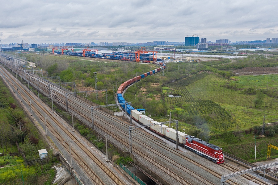 Dai dich Covid-19 anh 9