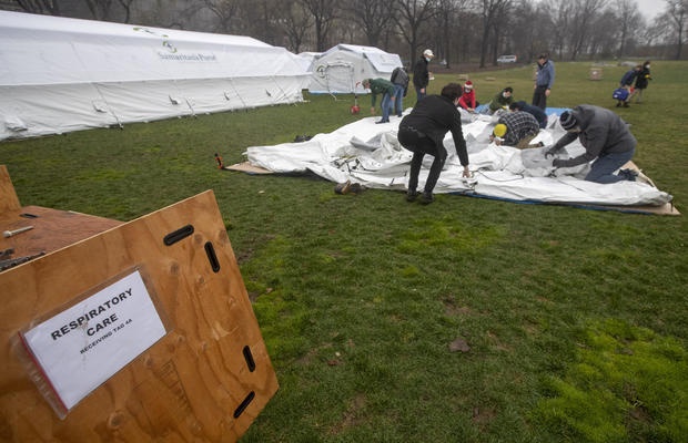 benh vien da chien new york anh 1