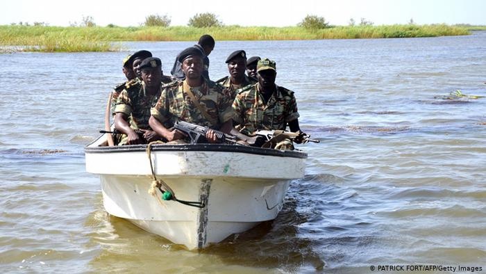 My ton 10 trieu USD mua xuong nhung khong duoi kip khung bo o chau Phi hinh anh