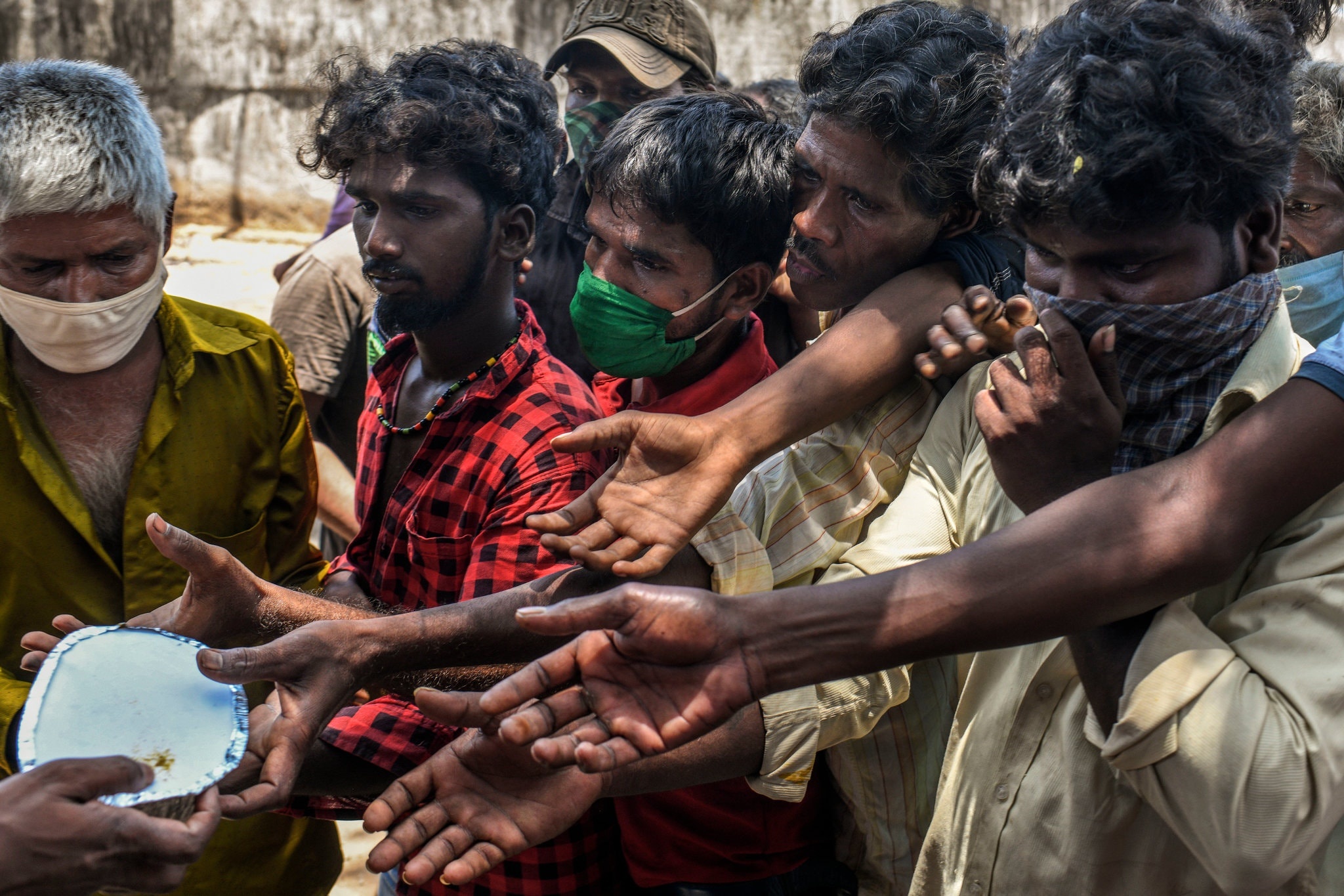 Ac mong Covid-19 bao trum thanh pho dong dan nhat An Do hinh anh