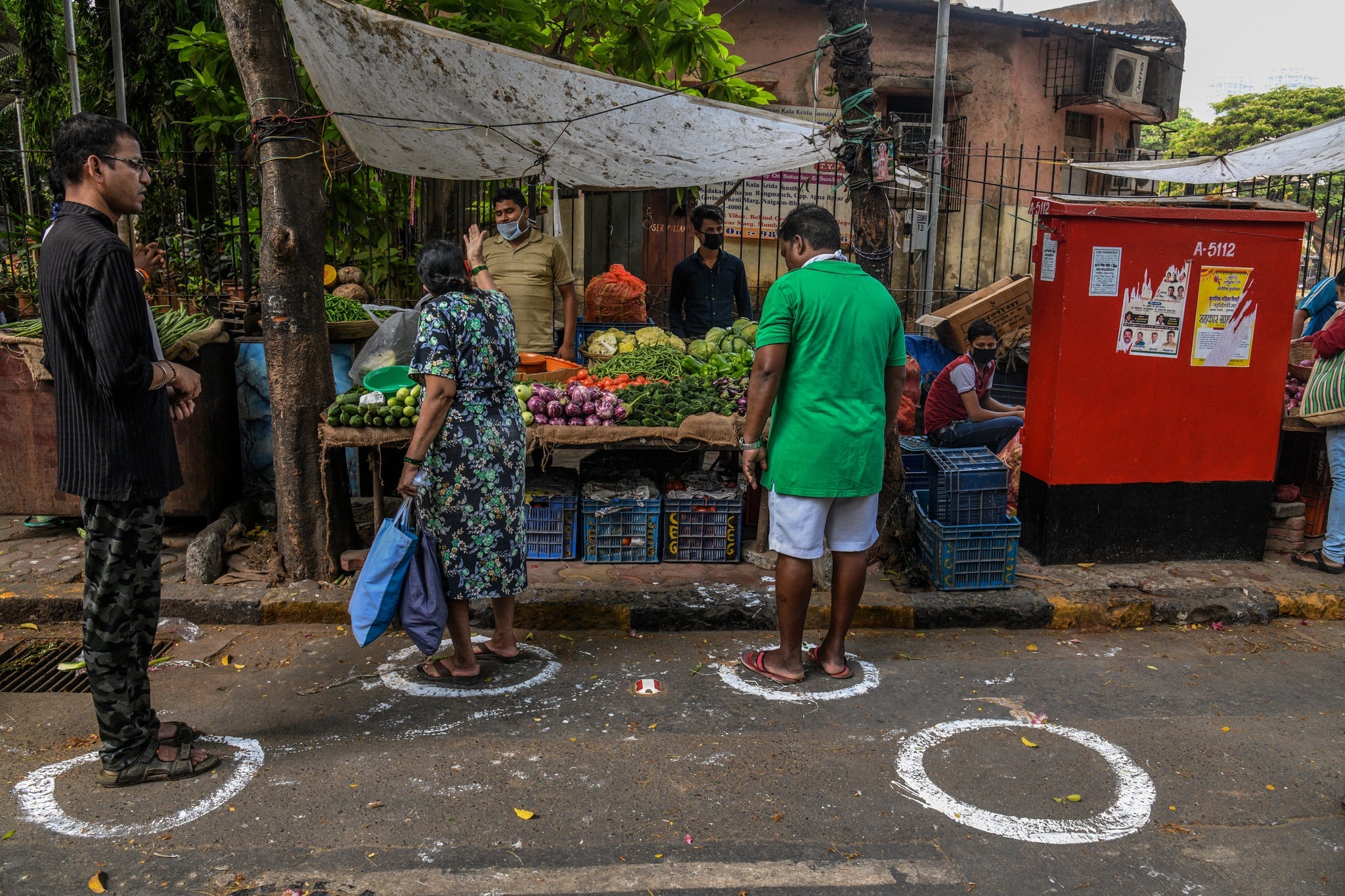 Dai dich Covid-19 anh 9