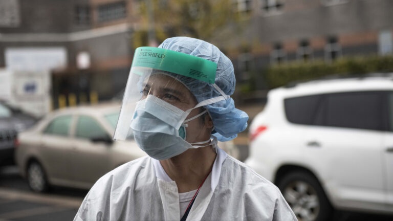 Y ta Philippines tra gia dat vi giac mo thien duong hinh anh