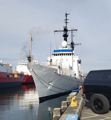 My chuyen giao tau tuan tra cho Viet Nam anh 1