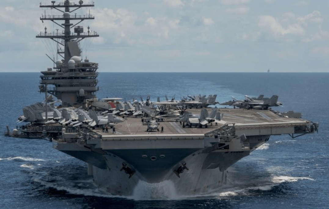 My chinh thuc doi dau Trung Quoc voi du luat quoc phong moi hinh anh