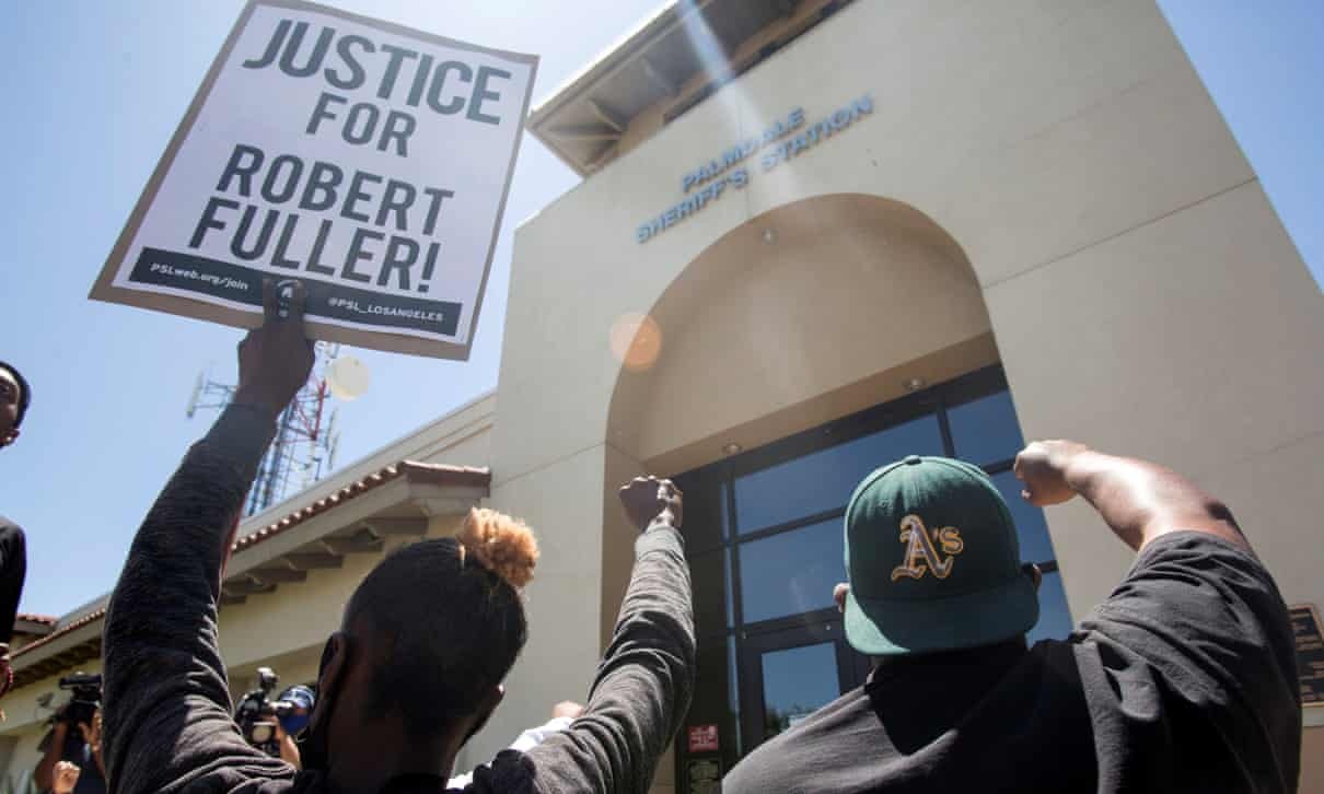 Bieu tinh lan rong o My anh 1