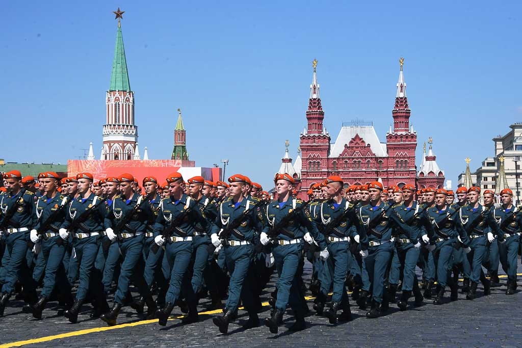 Nga duyet binh anh 3