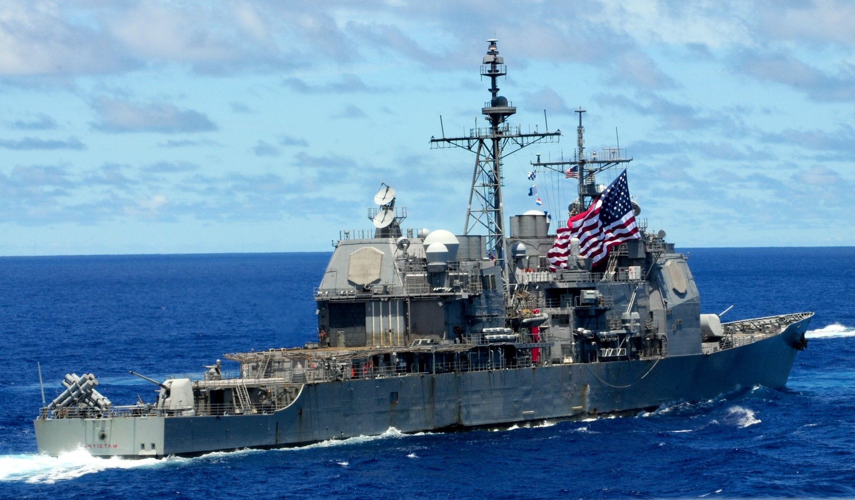 My lien tiep tap tran canh bao Trung Quoc anh 1