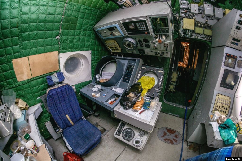 Quai vat bien Caspi anh 10