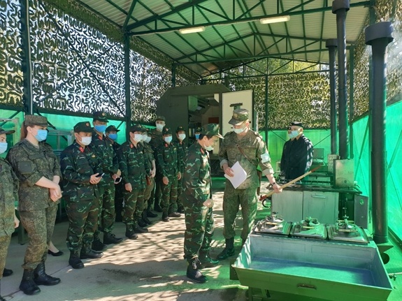 Khai mac cuoc thi Bep da chien tai Army Games 2020 hinh anh