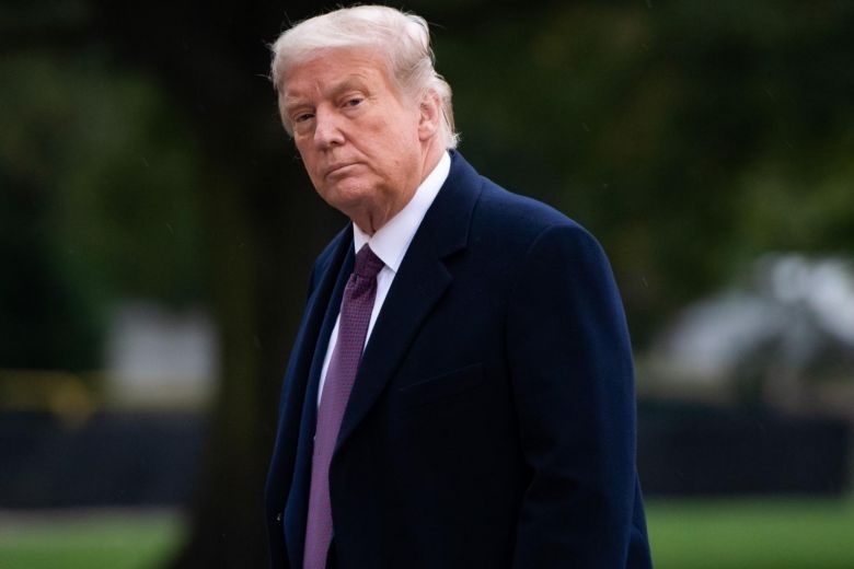 Ong Trump noi da dung thuoc dieu tri Covid-19 hinh anh