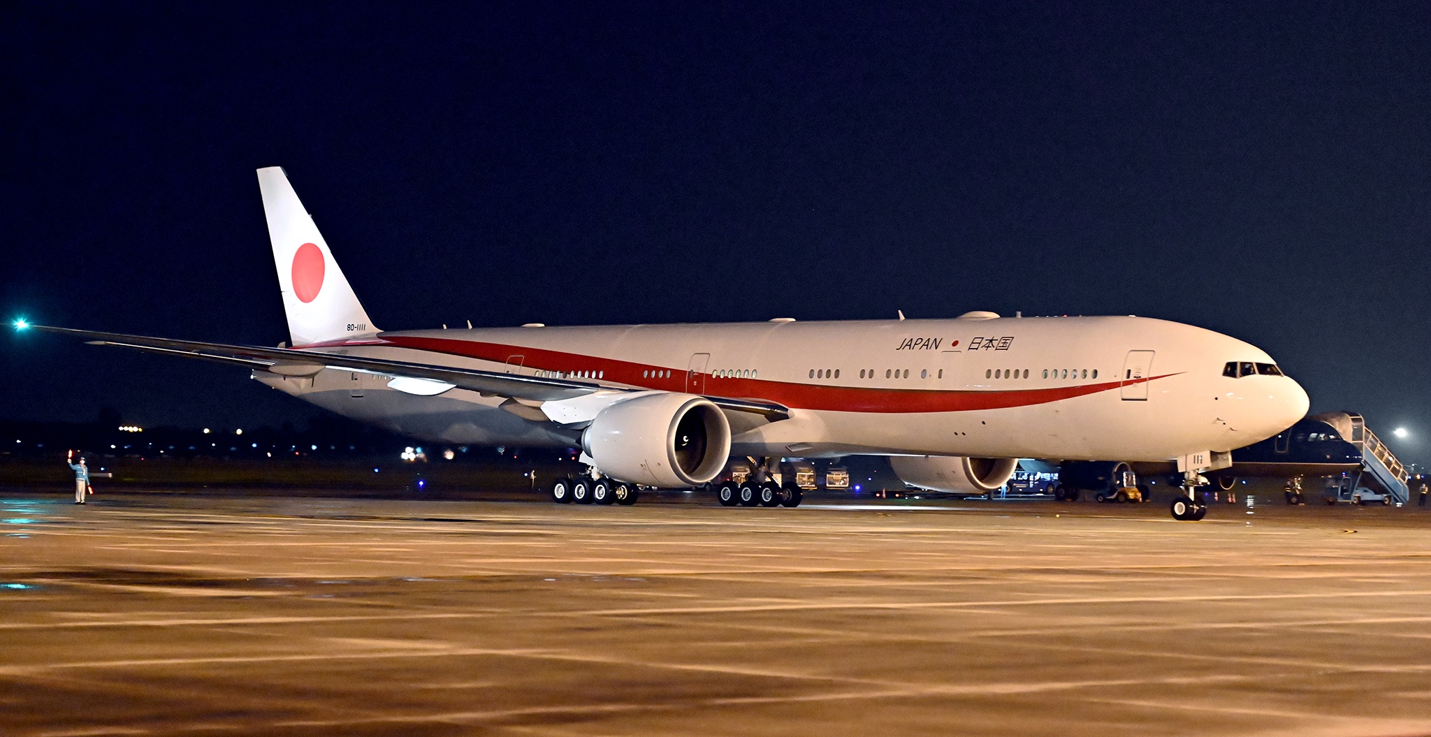 Chuyen co cua thu tuong Nhat anh 1