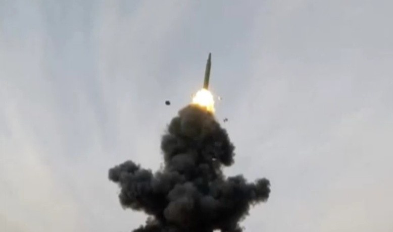 Chuyen gia Trung Quoc: Ten lua DF-26 danh trung tau o Bien Dong hinh anh