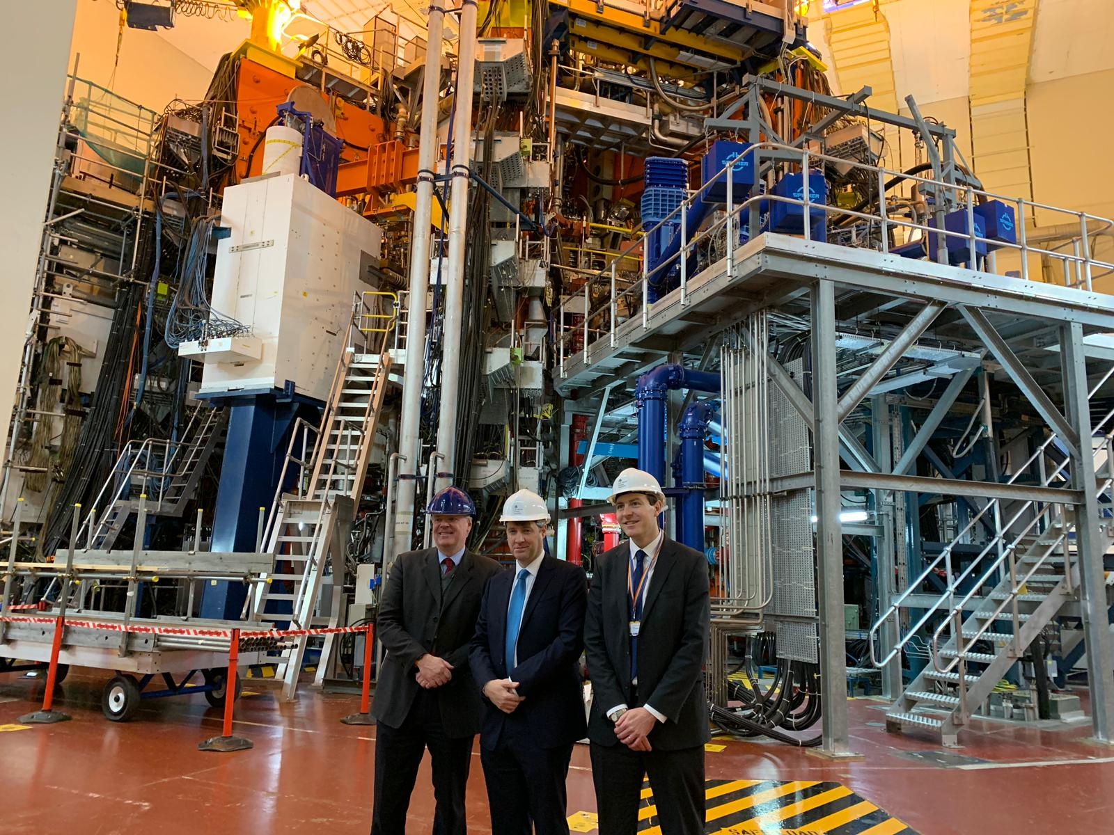 Mat troi nhan tao anh 2