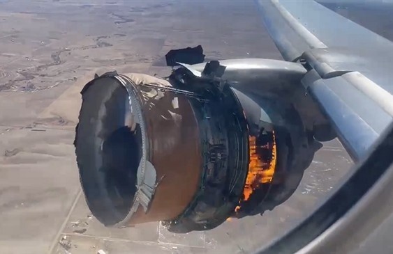 My va Nhat Ban dung bay Boeing 777 sau su co dong co hinh anh