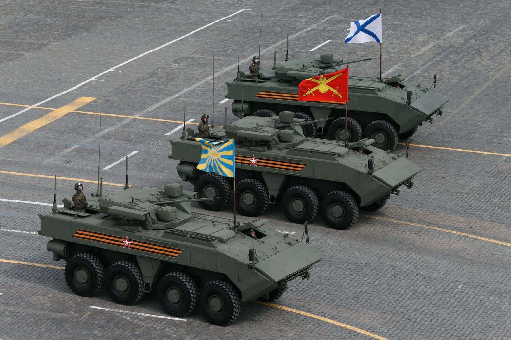 Duyet binh ngay 9/5 anh 3