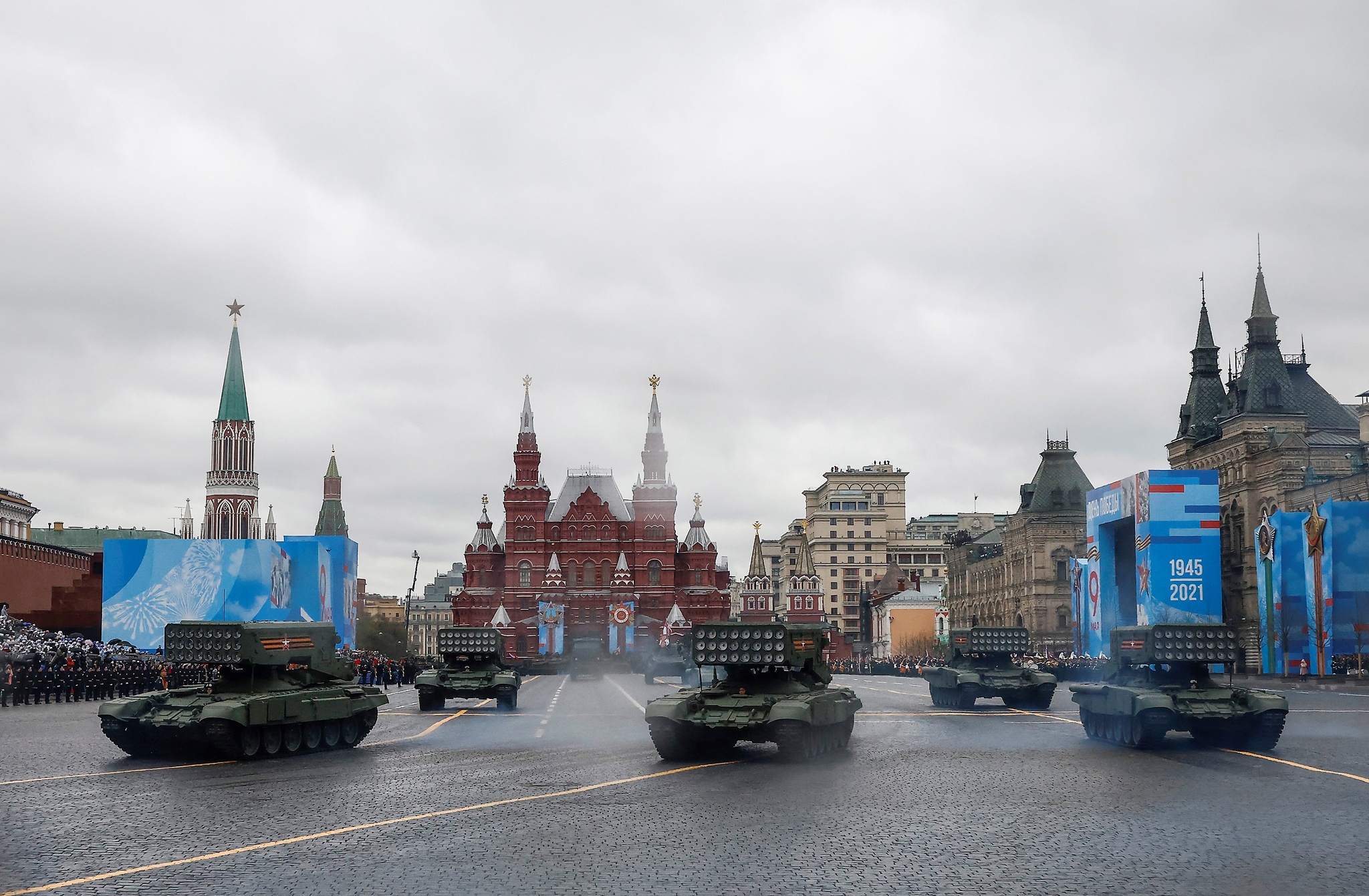 Duyet binh ngay 9/5 anh 13