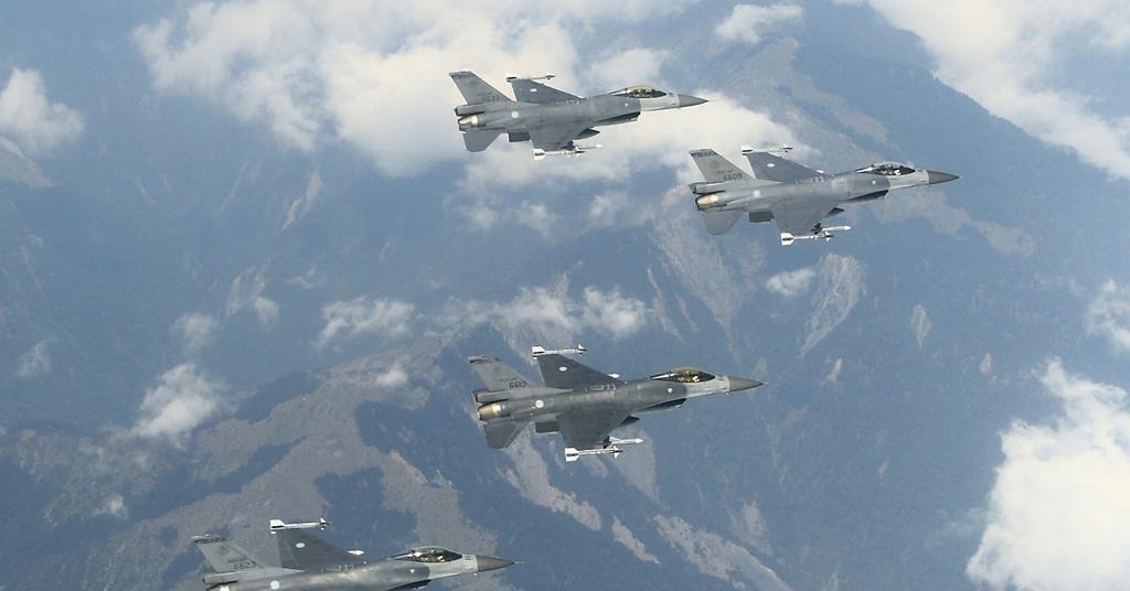 Cang thang eo bien Dai Loan anh 2