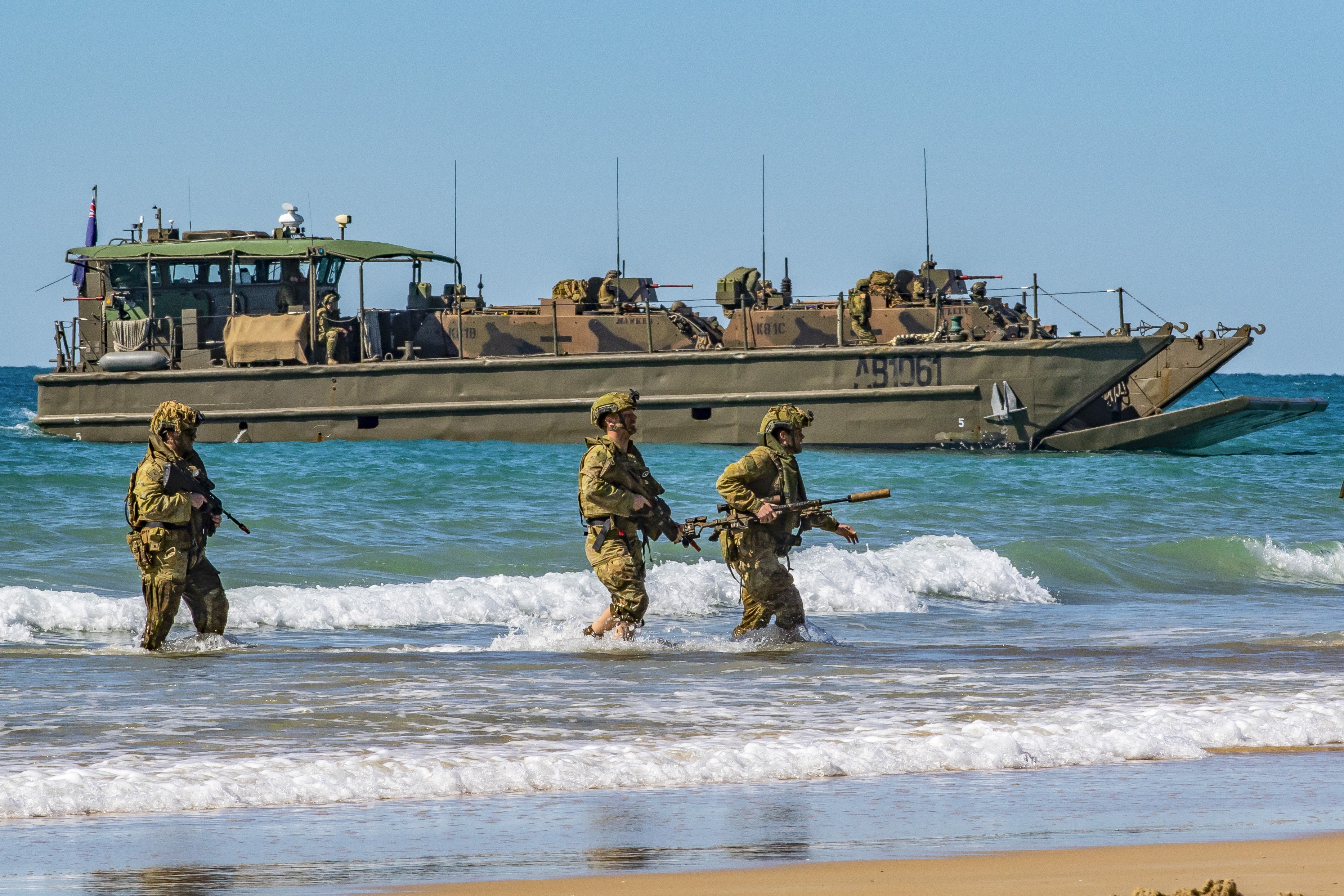 Tap tran Talisman Sabre anh 8