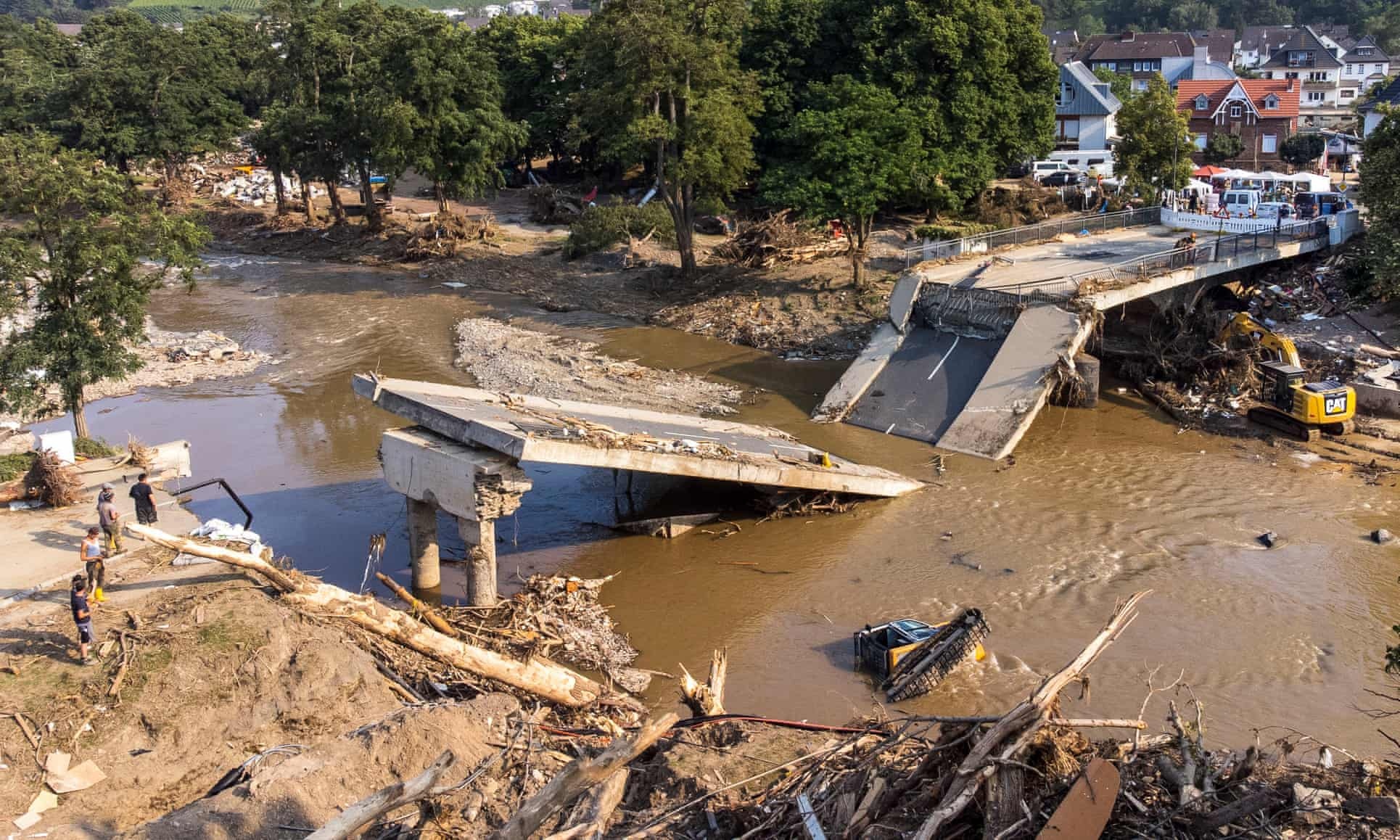 Lu lut nghiem trong o Duc anh 1