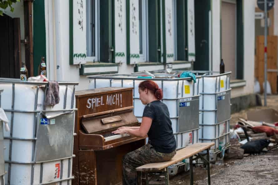 Lu lut nghiem trong o Duc anh 14