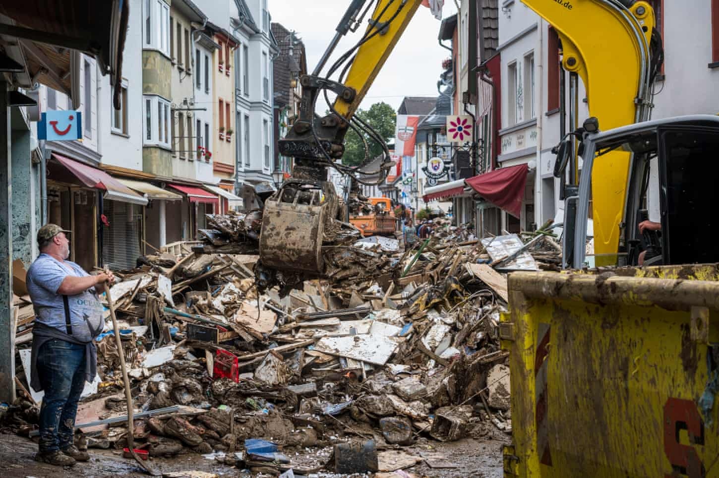 Lu lut nghiem trong o Duc anh 7