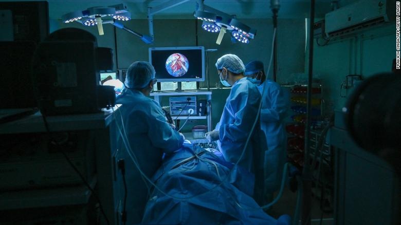 Dich benh nam den o An Do anh 3