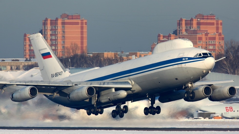 Nga phat trien may bay ngay tan the moi hinh anh