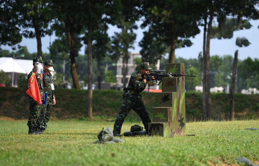 Doi ban tia Viet Nam tam dan dau Giai doan 1 hinh anh