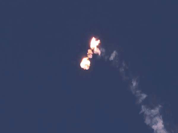 Khoanh khac ten lua My phat no trong thu nghiem dau tien hinh anh