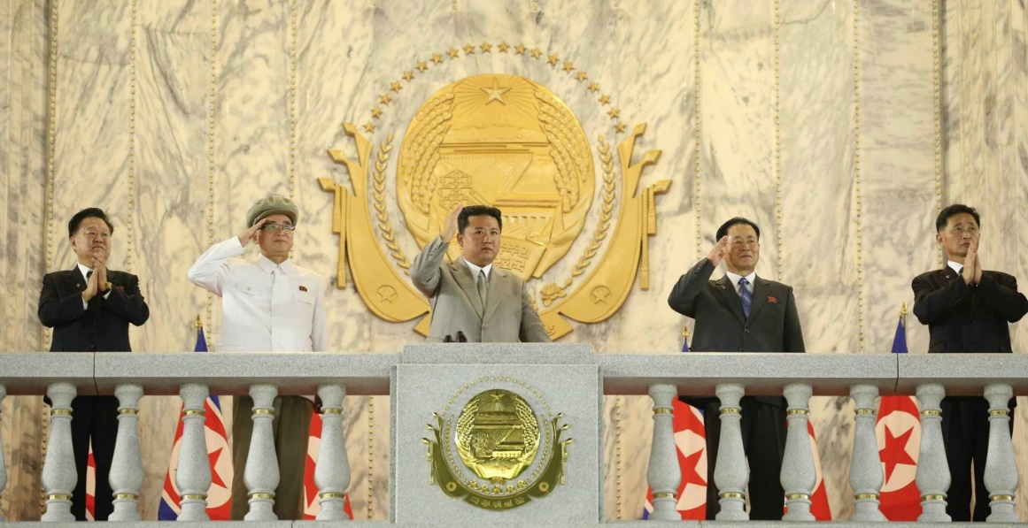 Trieu Tien duyet binh anh 3