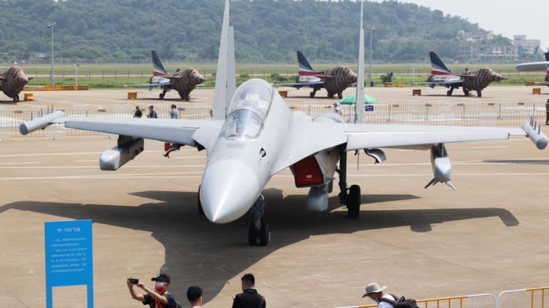 Suc manh quan su Trung Quoc anh 3