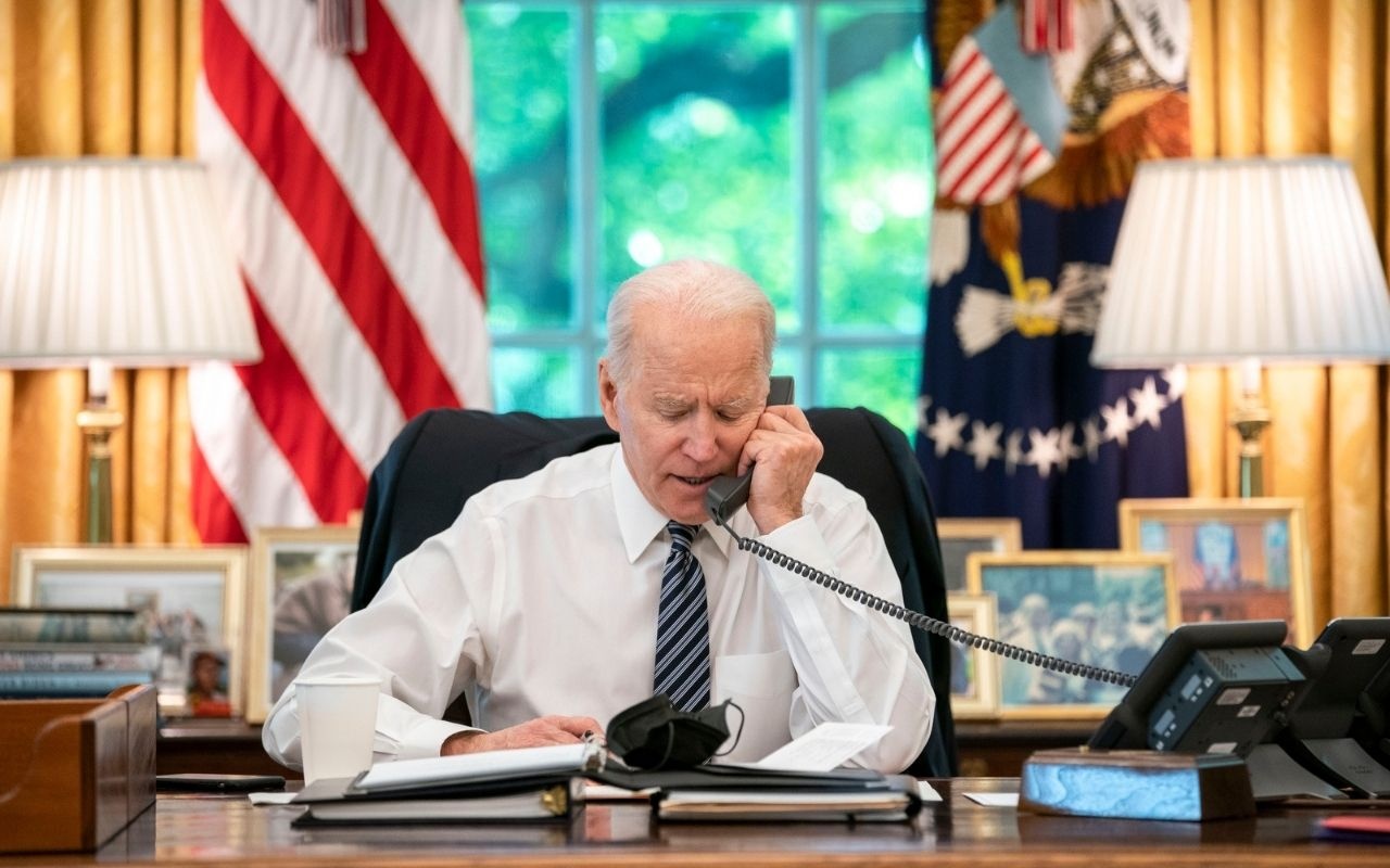 Ong Biden dien dam dai nhat voi ong Zelensky tu khi chien su no ra hinh anh