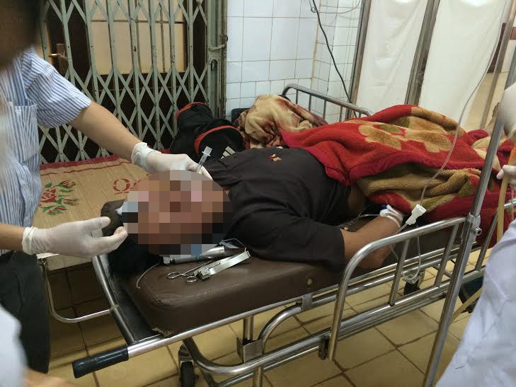 Ông Thâu được cấp cứu tại bệnh viện nhưng vẫn không qua khỏi.