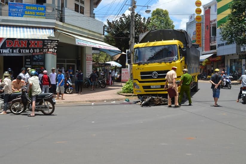 Hiện trường nơi xảy ra tai nạn khiến ông Phước đang nguy kịch