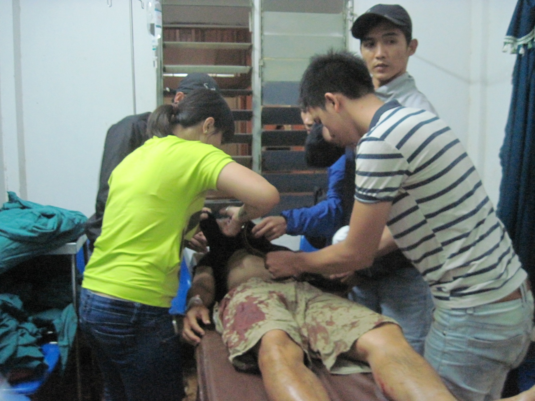 Phut bi giang ho chem dut lia tay cua thanh nien 27 tuoi hinh anh