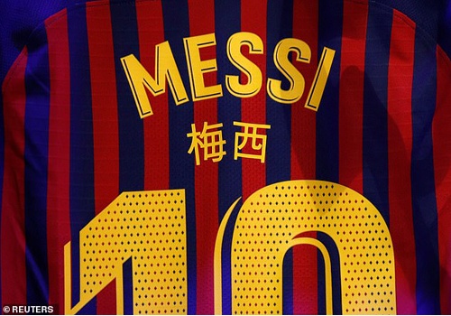 Barca bi 'pha dam' ke hoach lay long CDV Trung Quoc hinh anh