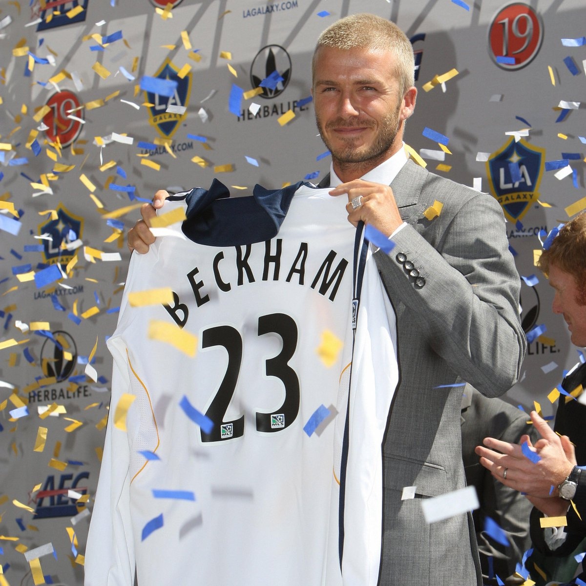 Beckham được dựng tượng ở Mỹ ảnh 1 Beckham duoc dung tuong o My anh 1